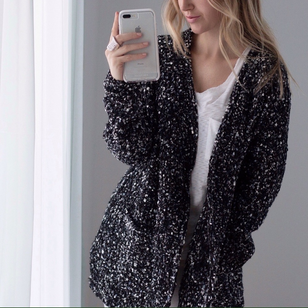 Chic Black + White Sweater Cardigan - Picture 5 of 5